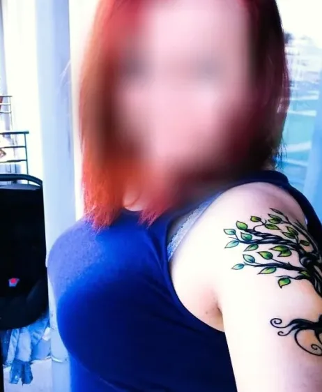 Antonia, 38