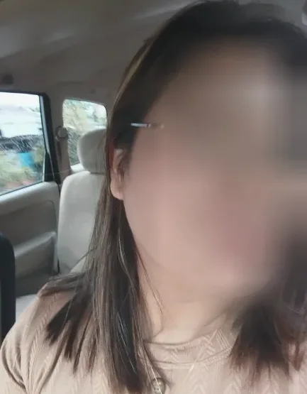 Lejla, 33