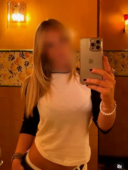 Marie, 29