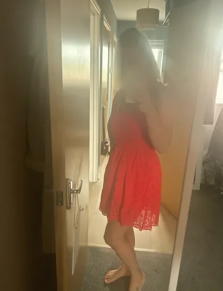 Martina, 34