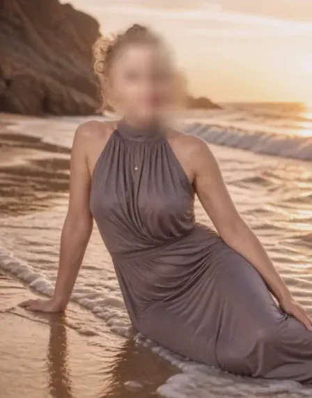 Michaela, 40
