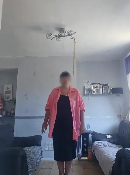 Nicole, 35