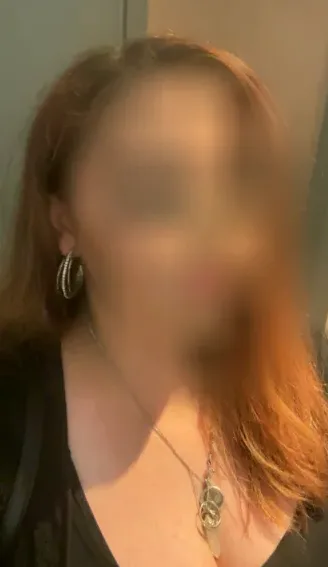 Theresa, 24